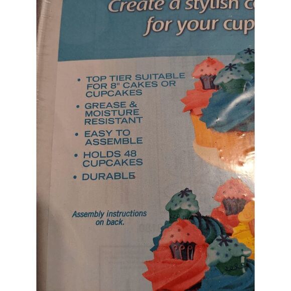 NWT TREAT TREE - CREATE A CENTER PIECE FOR CUPCAKES - Picture 2 of 3